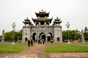 Nhà thờ Phát Diệm, Ninh Bình