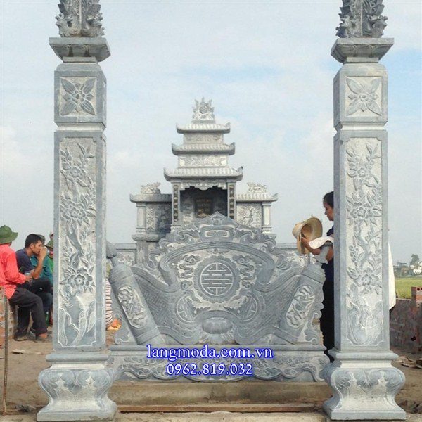 Bình phong đá