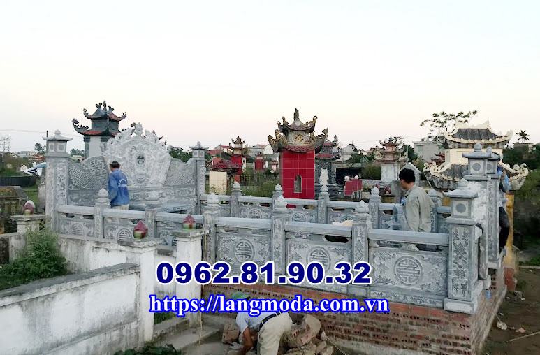 Mẫu lăng mộ đá xanh lắp tại Khoái Châu, Hưng Yên