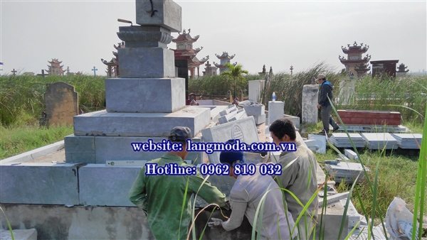 Lăng mộ đá Nam Định