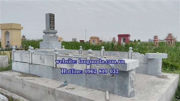 Khu lăng mộ tại Nam Định nhìn từ bên cạnh