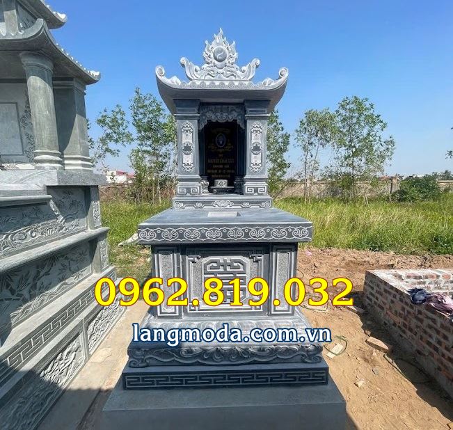 Mộ đá một mái bằng đá tự nhiên nguyên khối