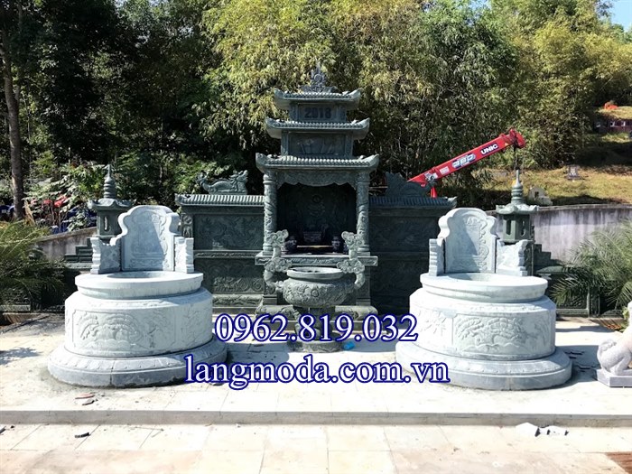 Lăng mộ đá tròn xanh rêu cao cấp, mộ tròn đá xanh rêu, mẫu mộ tròn bằng đá xanh rêu