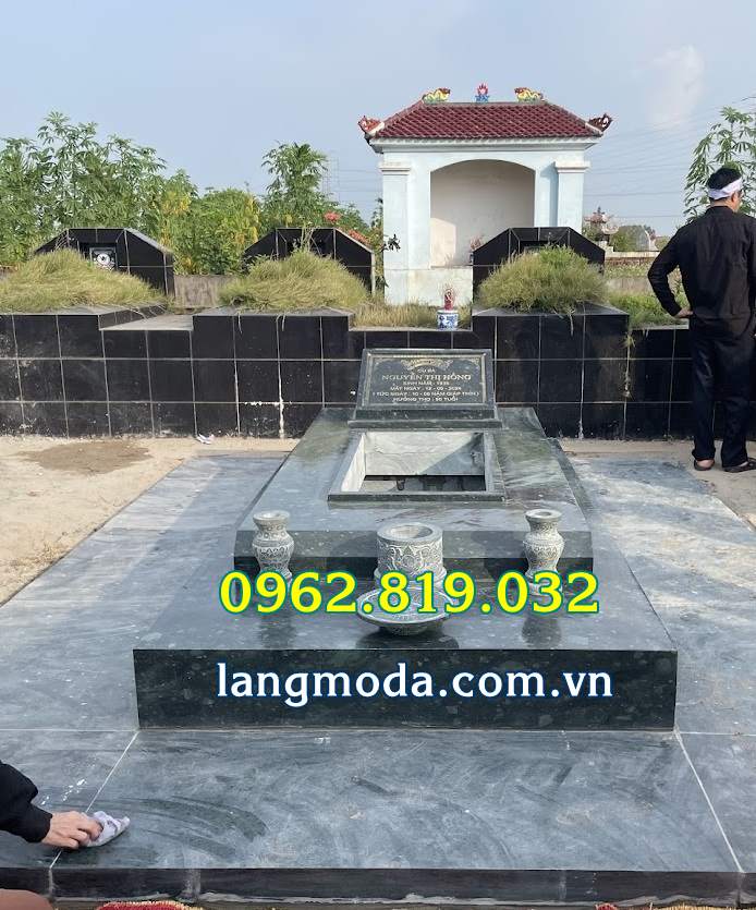 Mẫu mộ đá xanh rêu đẹp đơn giản