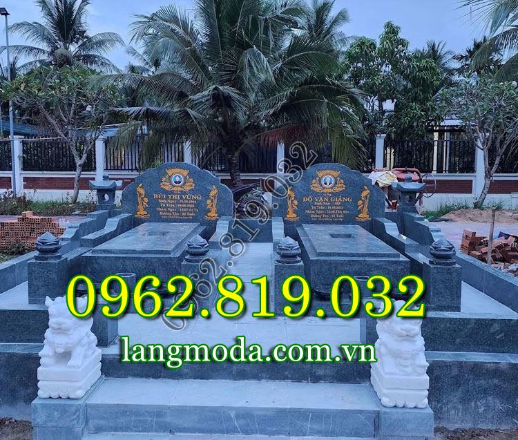 Mẫu mộ đôi đá xanh rêu