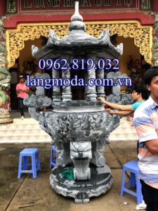 Lắp đăt hoàn thiện lư hương đá tại chùa Long Hoa Tự Sài Gòn