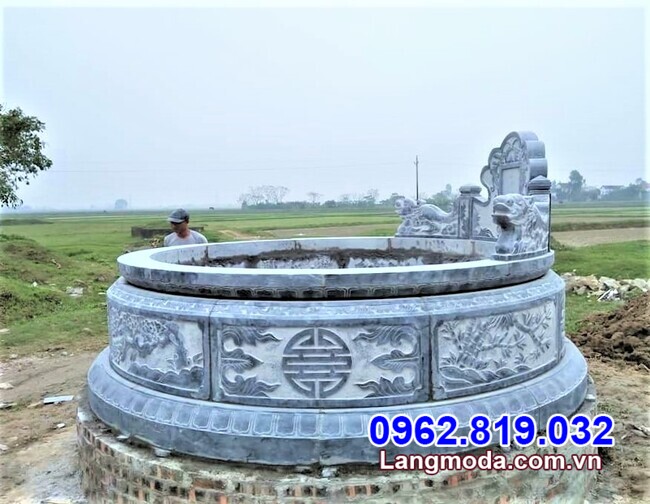 mộ tròn bằng đá