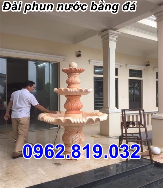 Đài phun nước bằng đá 01