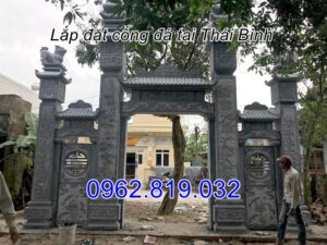 Cổng đá đình làng tại Vũ Thư Thái Bình