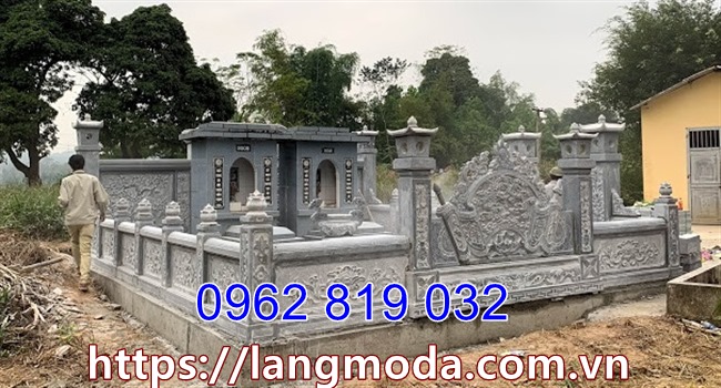 Khu mộ gia đình tại Phú thọ đá Xanh Rêu