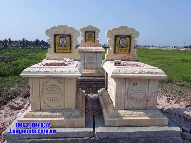 mộ đôi bằng đá vàng đẹp