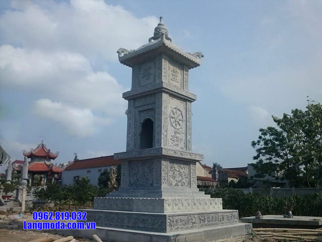 mẫu mộ đá hình tháp tại Quảng Ngãi đẹp