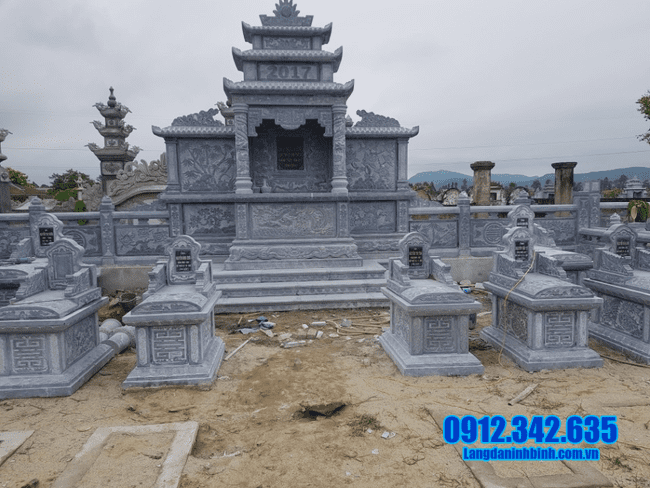 khu lăng mộ đá đẹp tại Đồng Tháp