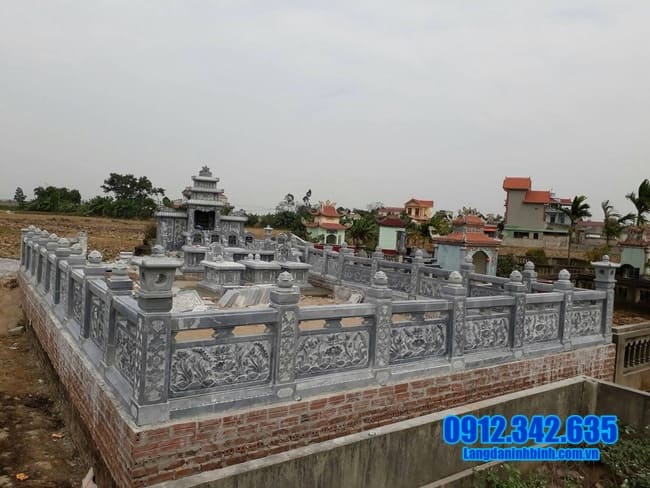 khu lăng mộ tại Đồng Tháp