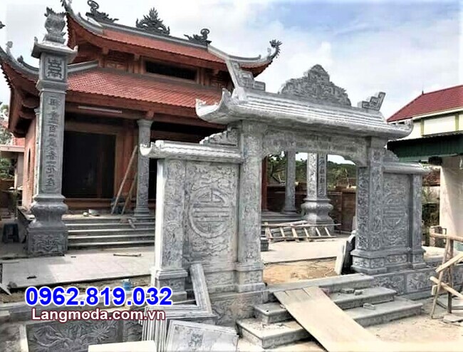 cổng đá tại Bình Thuận