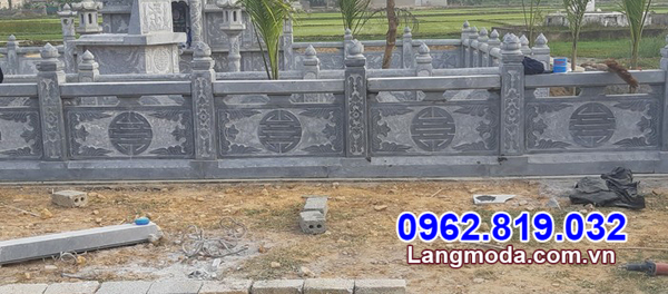 Lan can đá chạm khắc chữ thọ