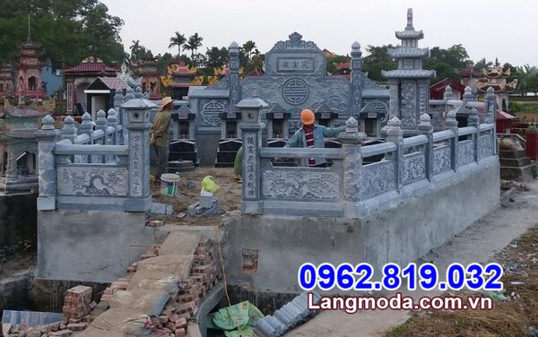 Xây nhà mồ bằng đá tại Kiên Giang