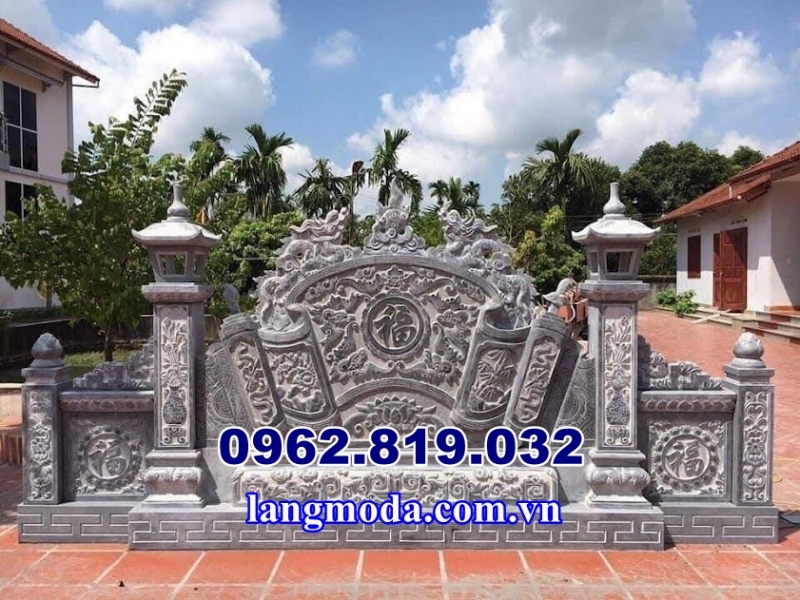 Cuốn thư đá nhà thờ họ