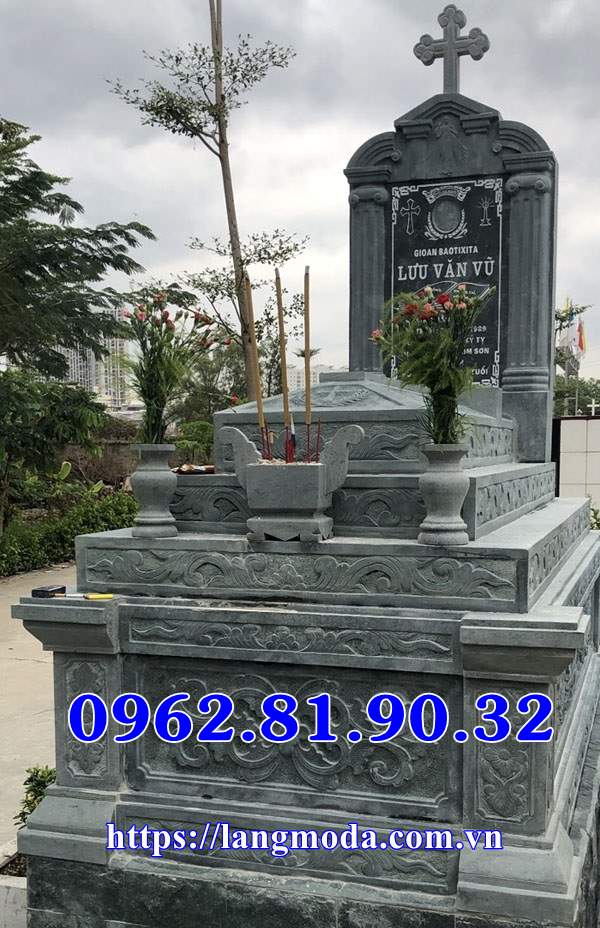 Mộ đá công giáo đẹp đá xanh tại quảng Ninh