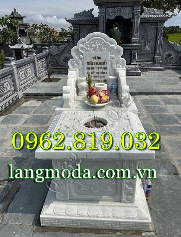 Mộ đơn đá trắng tự nhiên