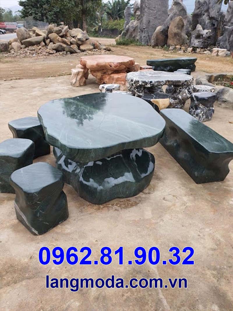 Mẫu bàn ghế đá từ đá đen
