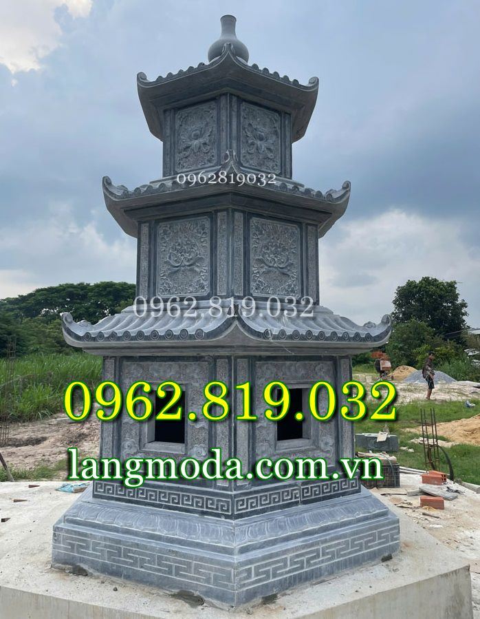 Mẫu tháp đá đựng nhiều hũ tro cốt tại Sài Gòn Hồ Chí Minh