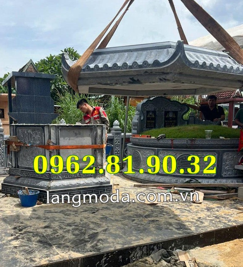 Cẩu tháp mộ đá đựng hũ tro cốt tại Sài Gòn Hồ Chí Minh