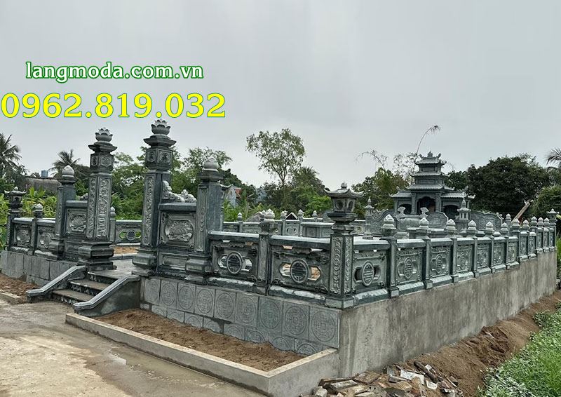 Khu lăng mộ đá gia đình đẹp thiết kế đồng bộ và trang nghiêm