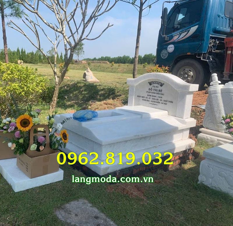Sửa mộ có cần xem ngày không?