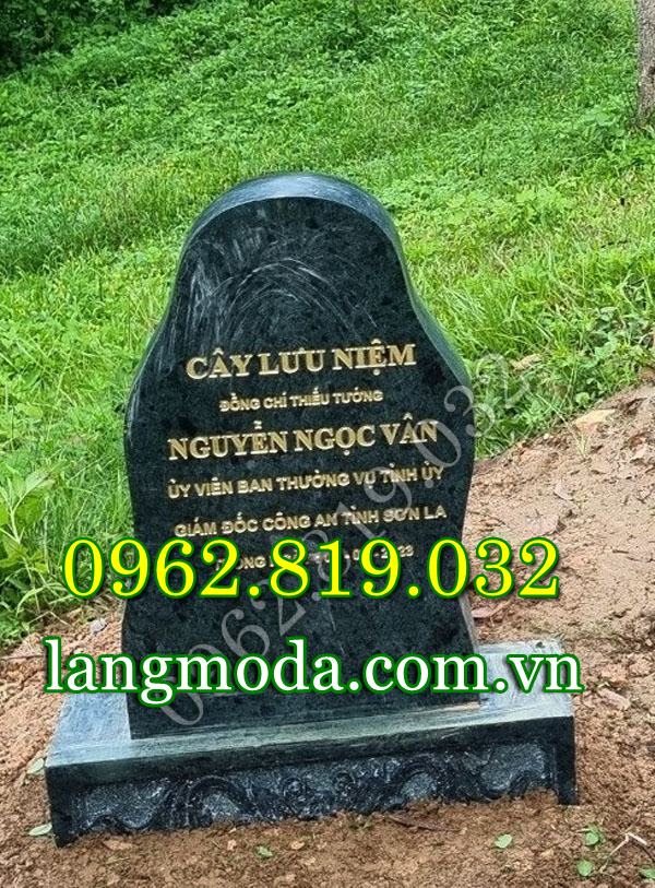 Các loại bia đá trồng cây
