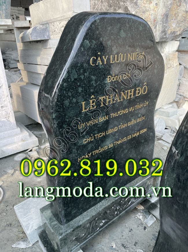 mẫu bia đá trồng cây đẹp