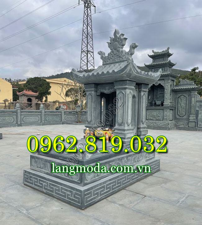 Mẫu mộ đá xanh rêu để tro cốt